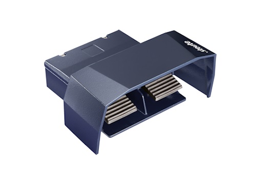 GFS_2_mit-Signet-1.jpg Steute Two Foot Pedal | Versatile 2-pedal foot switches for medical equipment